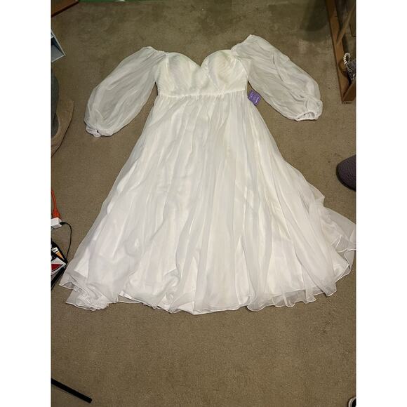 NWT Cinderella Divine White Off Shoulder Ethereal Wedding Gown Size 22 $299 - Picture 9 of 14